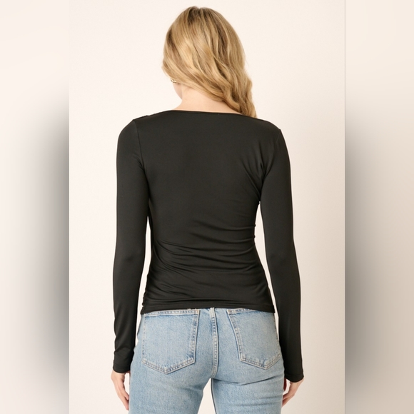MITTOSHOP Black Ruched Long Sleeve Slim Top - Picture 2 of 5